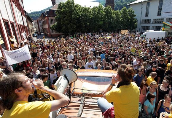 3 Students Protest Across Germany Against Education Reforms 