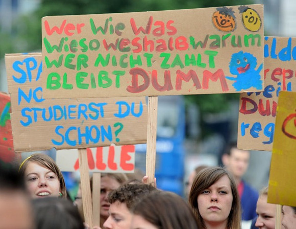 5 Students Protest Across Germany Against Education Reforms 
