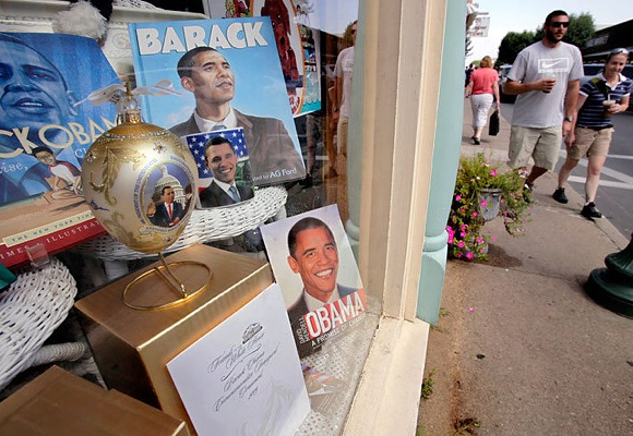 30 Barack Obama Holidays