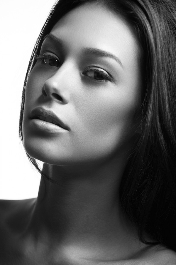 shockblast 4876230613 838e479433 b  600x902 L U C I M A — photography