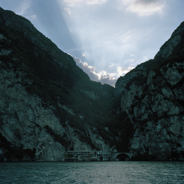 Picture 12 600x600 pic on Design You Trust Picture 12 600x600 the Design Cove | Landscape Photography