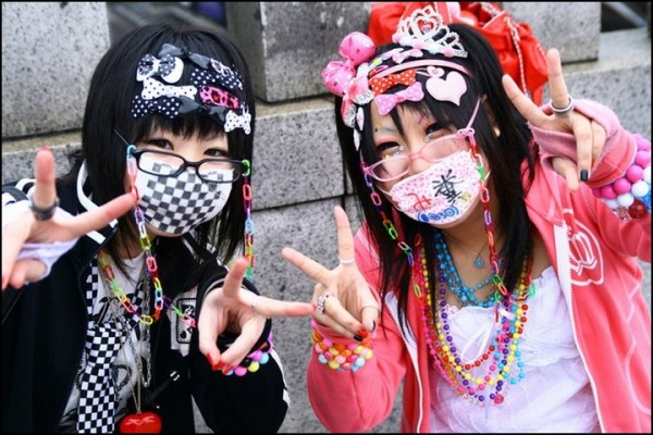 harajuki 03 600x400 Harujuku Style – Extreme Japanese fashion