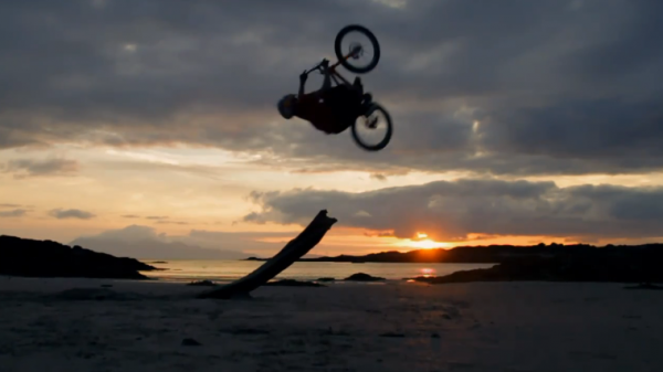 Way Back Home Danny McAskill 3 600x337 The come back of Danny McAskill, the stunt bike monster