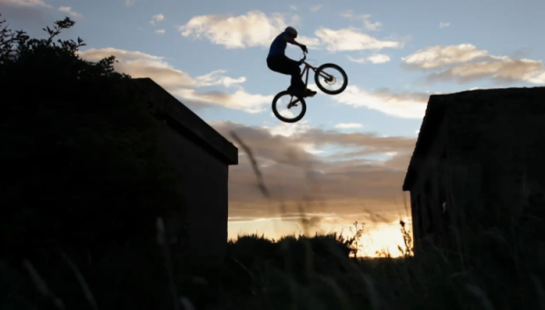 Way Back Home Danny McAskill 4 600x341 The come back of Danny McAskill, the stunt bike monster