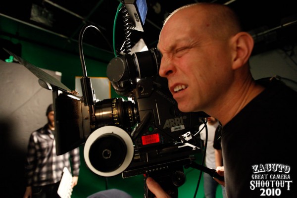 Zacuto Re Shootgreenscreenday 11 600x400 pic on Design You Trust Zacuto Re Shootgreenscreenday 11 600x400 Zacuto wins the EMMY Award for The Great Camera Shootout 2010. (HD DSLR vs 35mm film)