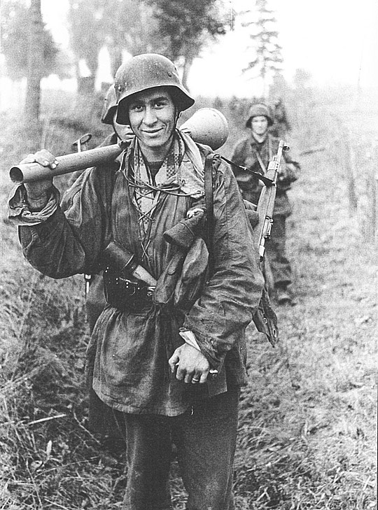 sw02 pic on Design You Trust sw02 Soldiers and Warriors Photo article