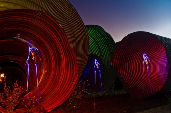 lightgraffiti9 600x398 Secret Light Graffiti World 