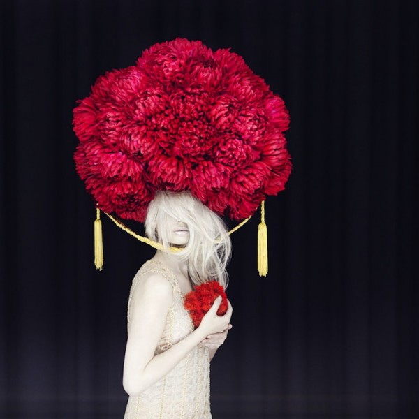 mdmeperipetiedreamseq2010cqc09 600x600 Surreal Dream Sequence 