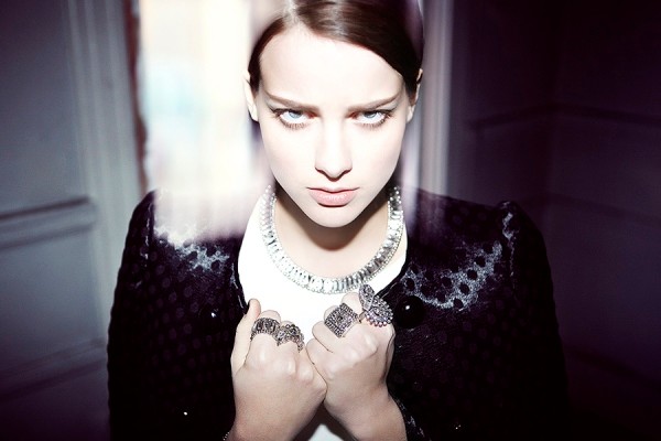 “Obscur conte de fée” Editorial by Raphael Ouellet raphael ouellet nightlife mag 01 “Obscur conte de fée” Editorial by Raphael Ouellet