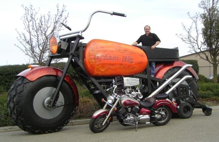 unnamed 4w12b5mkmq The World’s Biggest Motorcycle