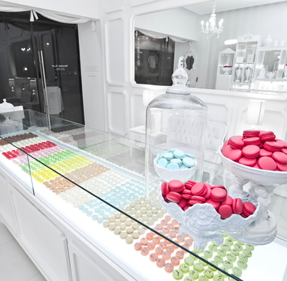 unnamed mcezncsqyx pic on Design You Trust unnamed mcezncsqyx Theurel & Thomas, Maison du Macaron