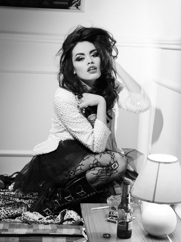 NataliaWarner01 pic on Design You Trust NataliaWarner01 Natalia Warner by Simon Powel