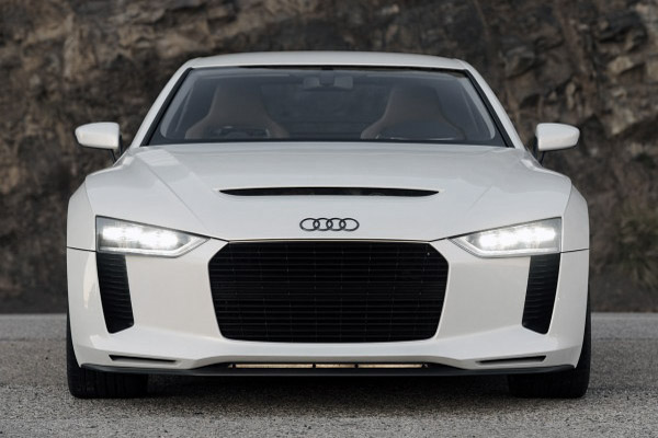 Quattro Concept by Audi au front Quattro Concept by Audi