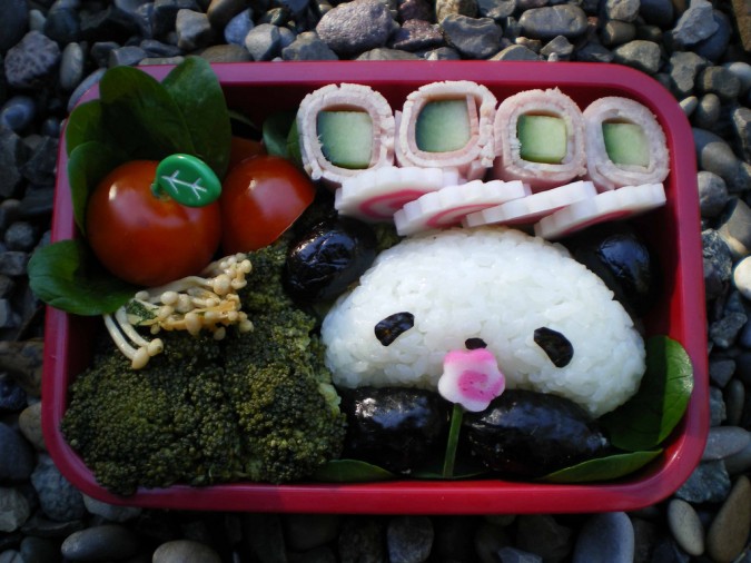 i12c Why You SHOULD Play With Your Food