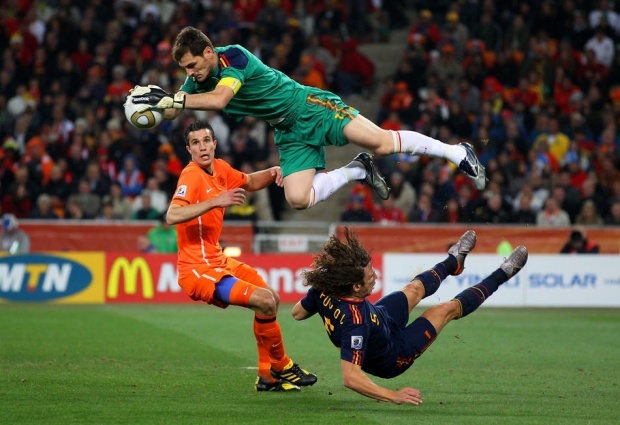 The Game: 2010 Sports Photos of the Year ins19b The Game: 2010 Sports Photos of the Year