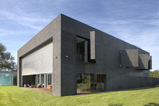Safe-House-KWK-Promes-Architects-19.jpg
