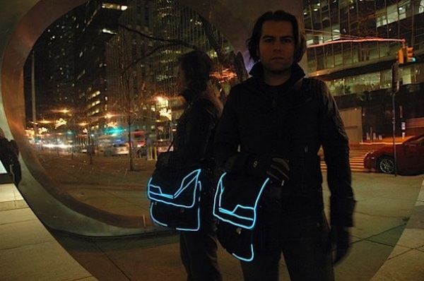 tronbag pic on Design You Trust tronbag 6 Creative and Expressive Laptop Accessories