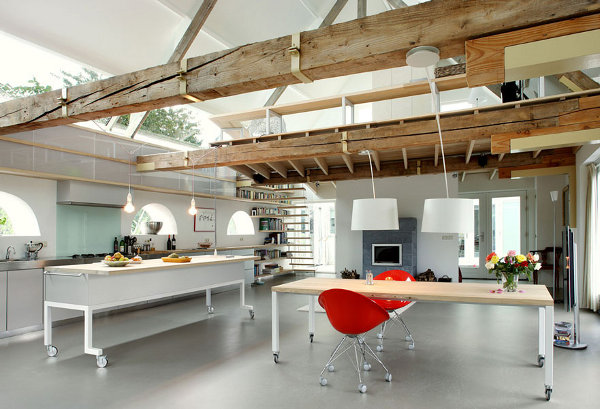 House G by Maxwan 1 Garbage to Glory: 10 Amazing Refurbished Homes