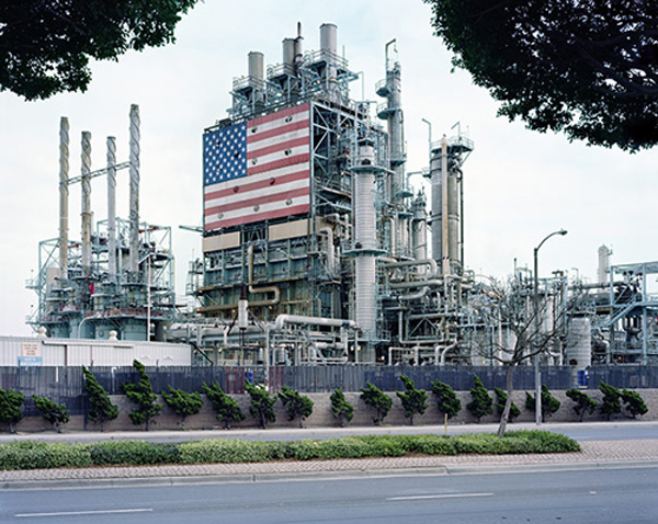 Mitch Epstein 7 pic on Design You Trust Mitch Epstein 7 Mitch Epstein – American Power