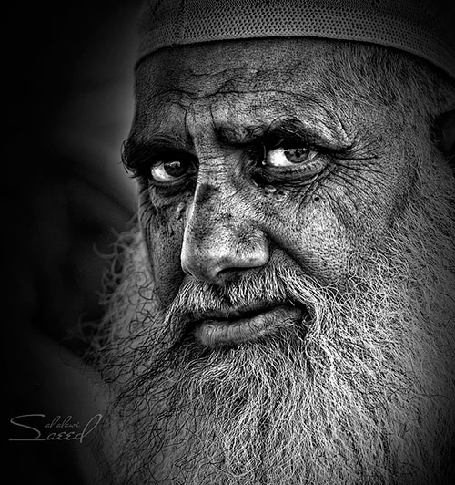 black and white portraits of faces. f1a Faces of Old People in
