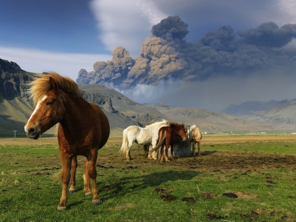 Fine Art of an Icelandic Volcano Eruption icelandhans3 600x450 Fine Art of an Icelandic Volcano Eruption