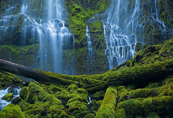 pl1c 600x410 Landscapes by Peter Lik