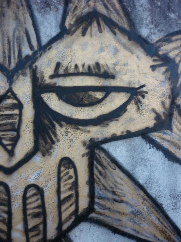 skull machine graffiti by