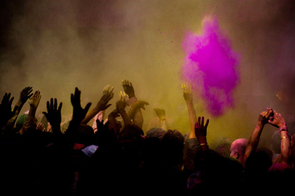 DYT festival couleurs 2 pic on Design You Trust DYT festival couleurs 2 Celebrate colors with fun !