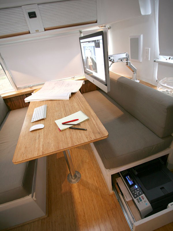after3 Matthew Hofmann – Vintage Trailer into Living Space