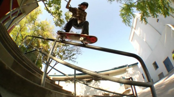 The Twins the futur of skateboarding the twins skateboard video 2 600x335 The Twins the futur of skateboarding