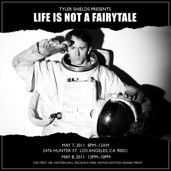 unnamed c6rv5opzjf Banksy Supports Tyler Shields new gallery!