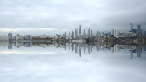 floating chicago 02 Floating Chicago Mirrored Skyline