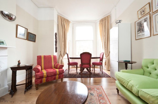 london chair pic on Design You Trust london chair travel like a local