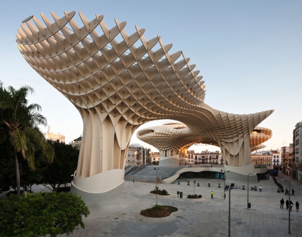 mp1a Metropol Parasol – The World’s Largest Wooden Structure
