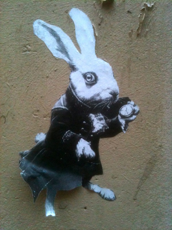Weekly Paris Street Art selection street art paris ufunk 02 600x799 Weekly Paris Street Art selection
