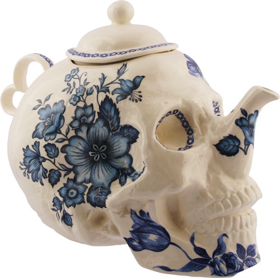 trev jackson skulls 01 Skull Teapots by Trevor Jackson