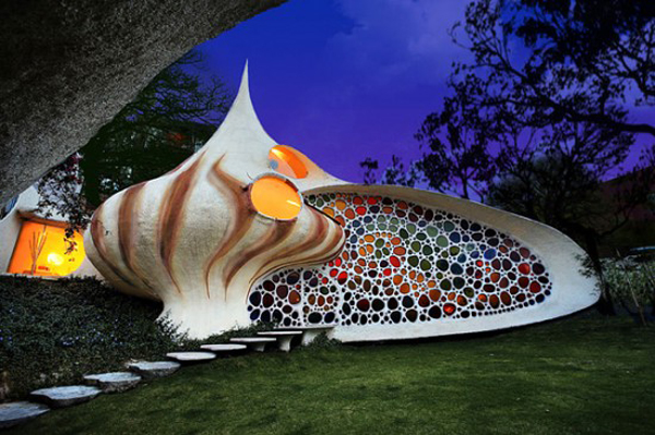 011 550x366 pic on Design You Trust 011 550x366 Nautilus shell house, wonderful project by Arquitectura Orgánica