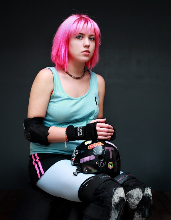 1632 600x770 pic on Design You Trust 1632 600x770 Roller Girl : Nikki Toole