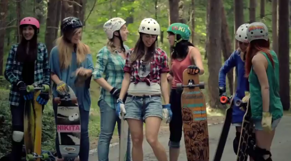 Girls and Longboards Carving the Mountains 3 600x332 Girls and Longboards