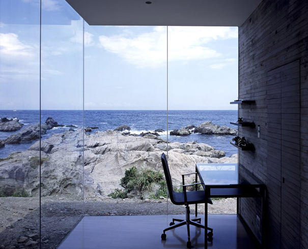 LTVs HouseOavSouFujimoto 03 Living in a villa without walls