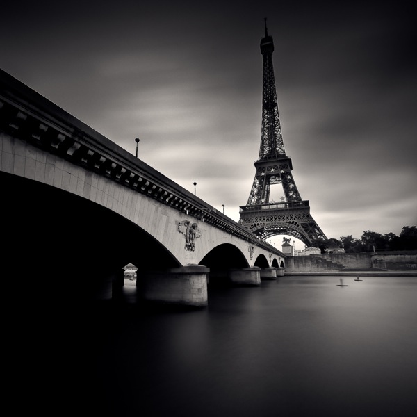 p2b pic on Design You Trust p2b Paris in Black and White by Damien Vassart
