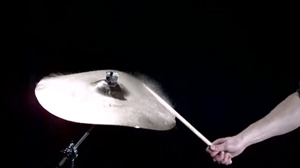 slowmotion3 pic on Design You Trust slowmotion3 Nice music instrument hurts in slowmo