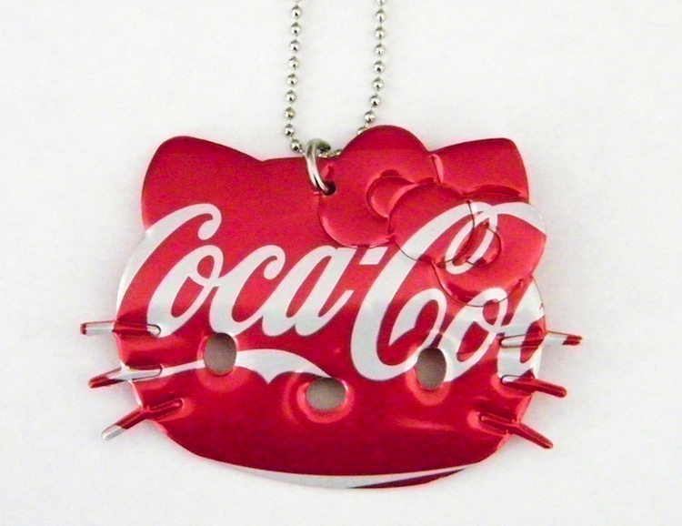 soda can hello kitty coca cola pic on Design You Trust soda can hello kitty coca cola soda can kitty