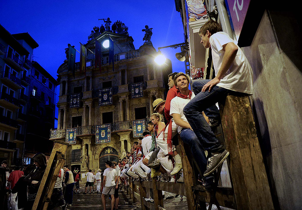 San Fermin 2011: Pamplonas Running of the Bulls 2110 San Fermin 2011: Pamplonas Running of the Bulls