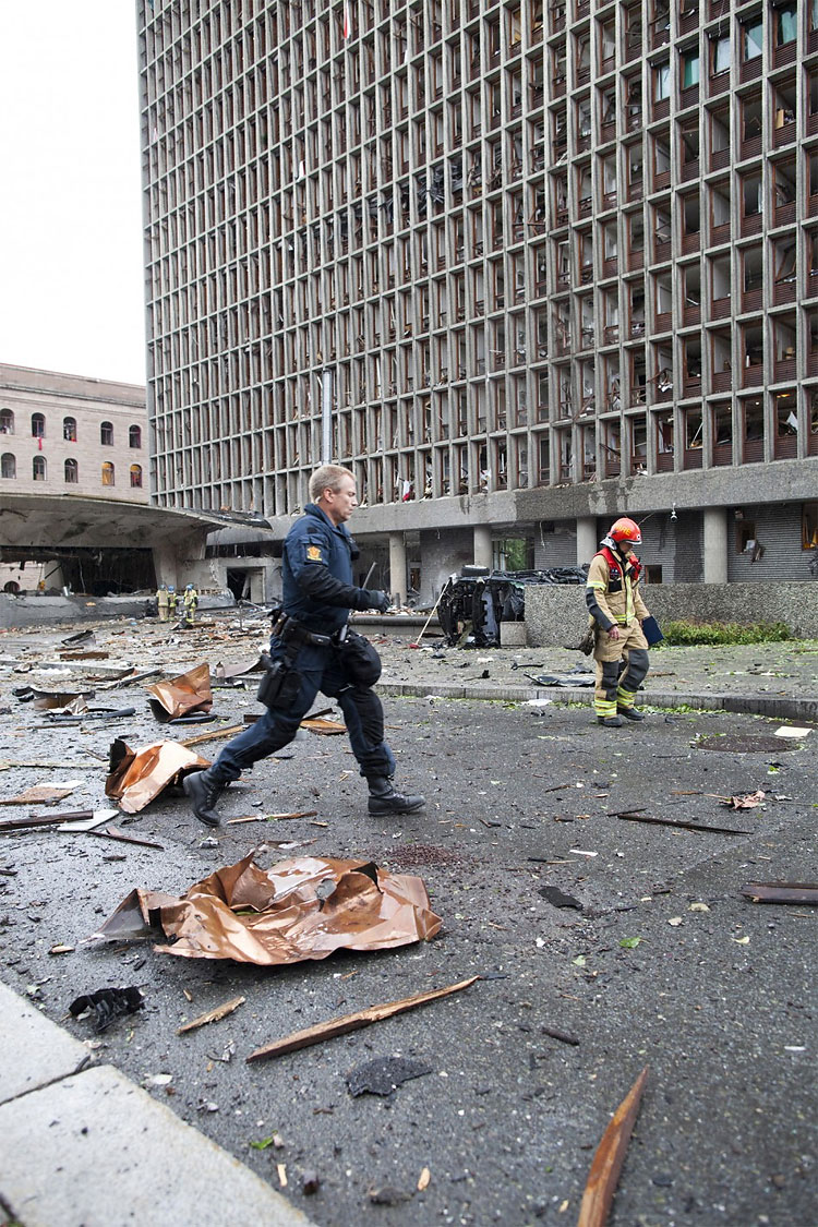 439 pic on Design You Trust 439 Oslo Bomb Attack: Massive Explosion Hits Norway, At Least 87 Dead