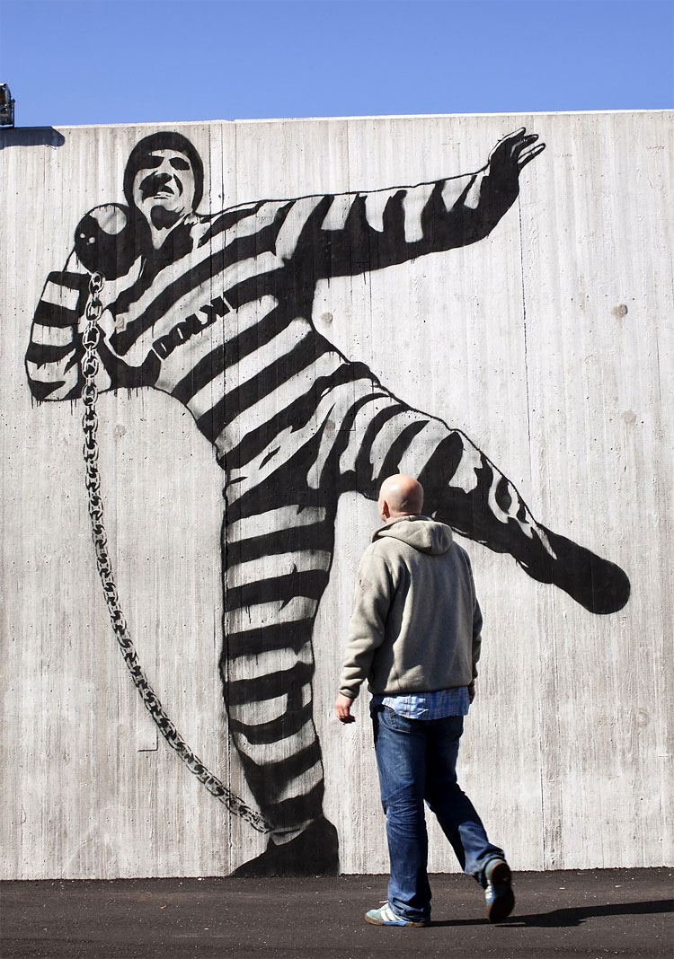540 Prison in Norway. From Flat screen TVs to Jogging Trails, Heres Where Norways Mass Murderer Could End Up. 