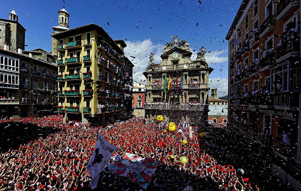 San Fermin 2011: Pamplonas Running of the Bulls 59 San Fermin 2011: Pamplonas Running of the Bulls