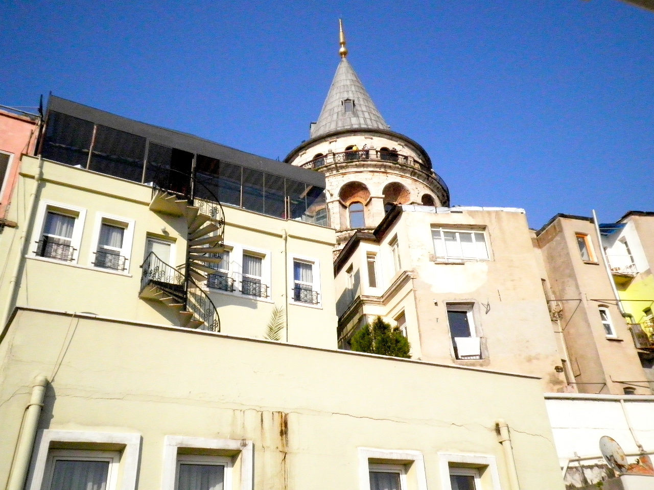 P70702471 CASAGALATA STUDIOS & APARTS WITH GOLDEN HORN, BOSPHORUS & GALATA TOWER VIEW