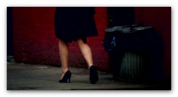 fordytlegs2 pic on Design You Trust fordytlegs2 A Study of Legs See how a Japanese photographer spends his lunch break (short film)