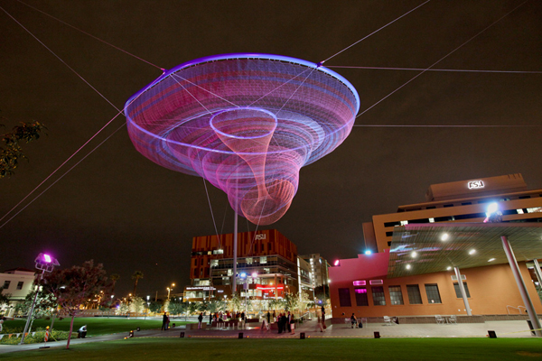 janet echelman escultura suspendida 10 Janet Echelman   Amazing Suspended Sculptures